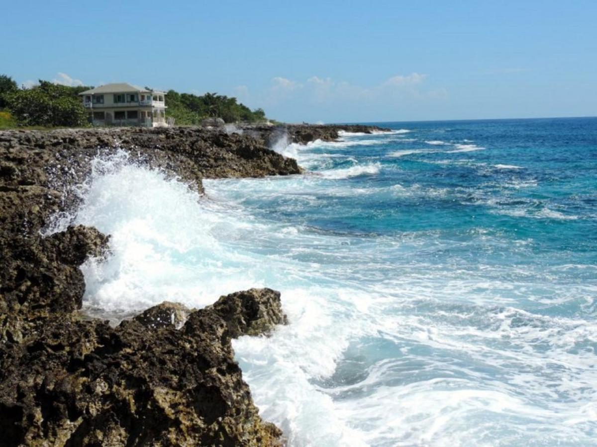Tingalaya'S Retreat Hotel Negril Exterior photo
