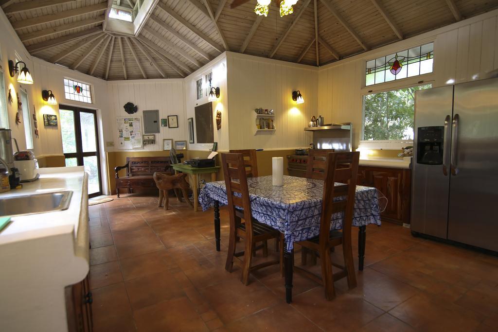 Tingalaya'S Retreat Hotel Negril Exterior photo