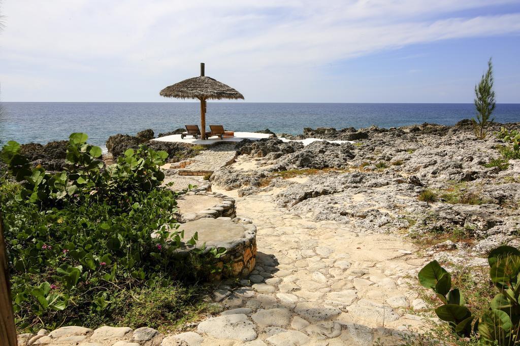Tingalaya'S Retreat Hotel Negril Exterior photo